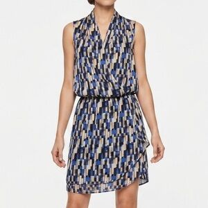 WHITE HOUSE | BLACK MARKET Geometric Faux Wrap Surplice Contemporary Mini Dress